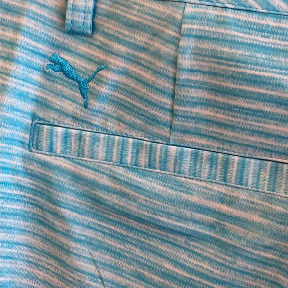 Puma 4 striped athletic shorts - Picture 3 of 6